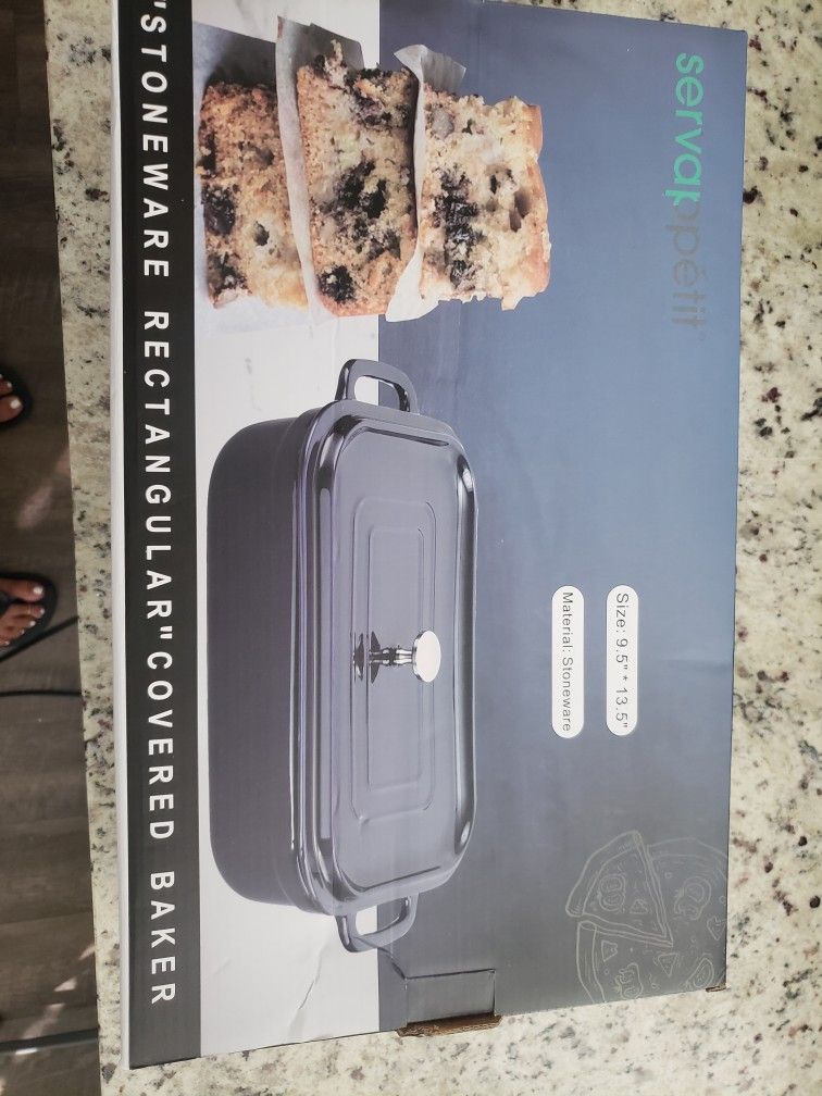 Stoneware Rectangular Covered Baker