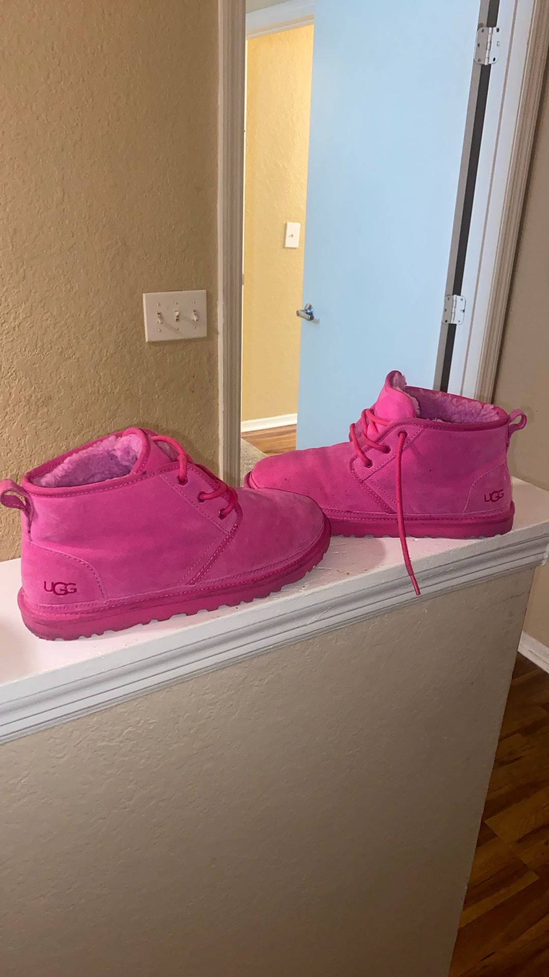 Uggs Neumal