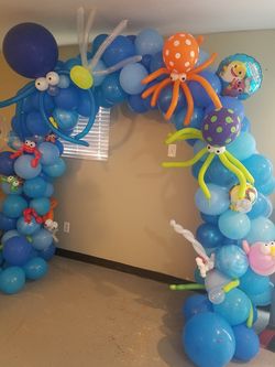 Balloon arch