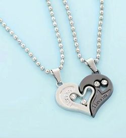 Pair Of Heart Shaped Pendant Chain Necklace