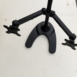 Double Monitor Mount - Sits In Top