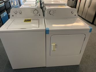 New scratch and dent Kenmore washer and dryer set 1 year warranty