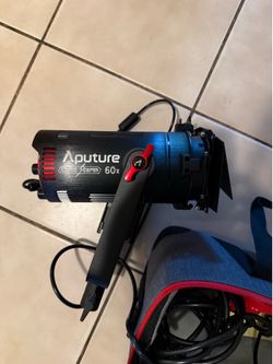 Aputure Light Storm LS 60x Bi-Color LED Light w/ Carry Case - Excellent Condition