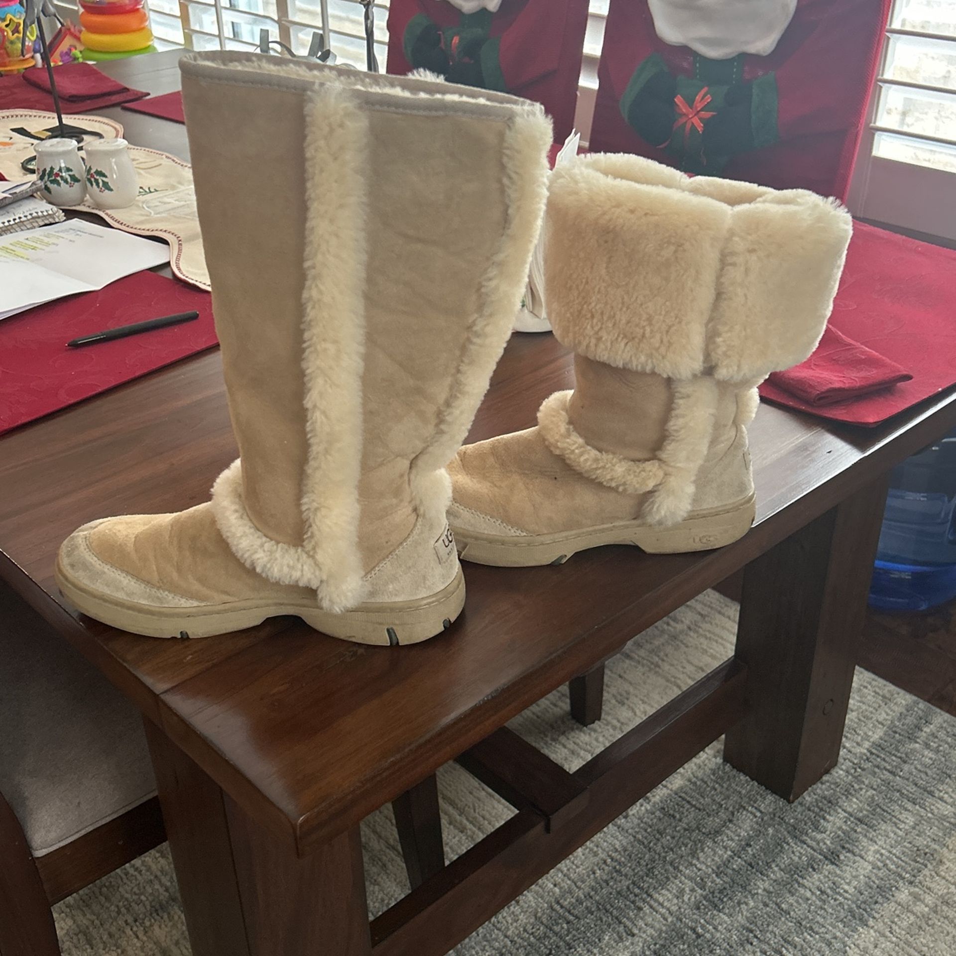 Tall, UGG boots you can also wear them low
