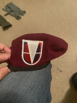 Maroon Beret, Size 7 1/4