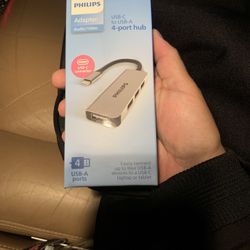Phillips USB-C to 4 Port USB