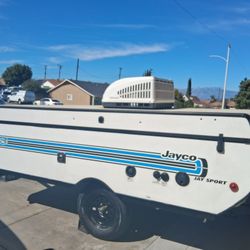 2017 Popup Tent Trailer  Great Condition 