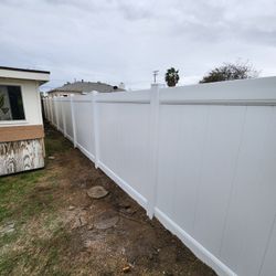 White Vinyl Fence 