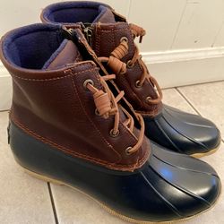 Brand New Sperry Snow Boots