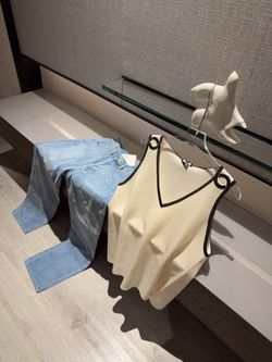 chanel silk top