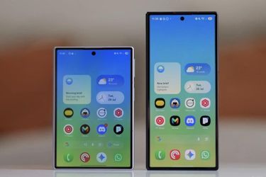 Selling unlocked z fold 8 and z fold 7 both factory unlocked