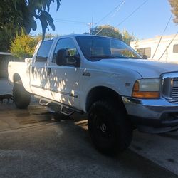 2000 F350 V10 6.8l 4x4 Super Duty Crew Cab 