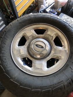 265/70/17 Ford Factory Rims