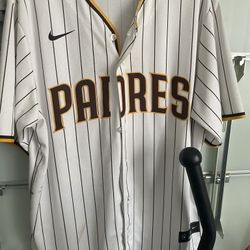 Padres Nike Large Shirt 