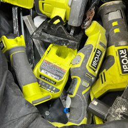 RYOBI Tool Set