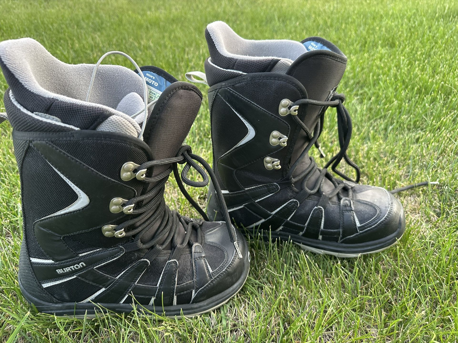 burton experience snowboard LTR 134L cm + Burton S Bindings Winter Snow Adventure Fun SOLD AS IS Color:JZX-Dimmed Algae/Hunter Green Black Friday Shopping Timbuk2 Informant Camera Sling