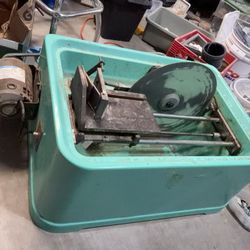 Hillquist 16” Lapidary Slab Saw