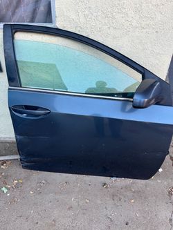 2015 to 2019 Toyota Corolla passenger side door