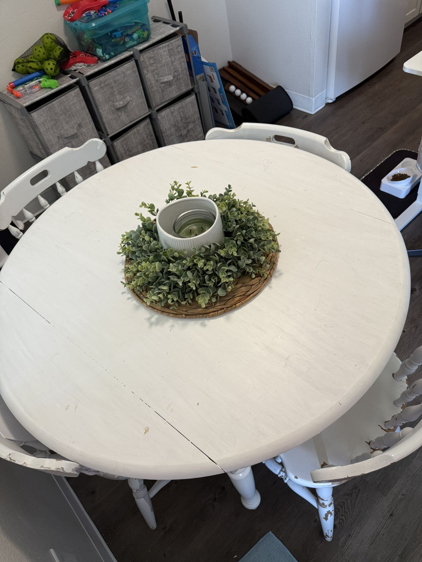 Small dining Table