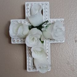 🩷Handmade Wooden Cross And White Roses🩷