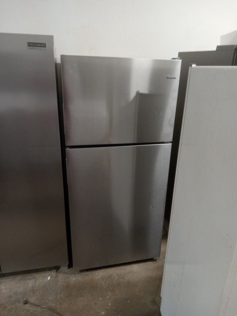 Amana 18 Cubic Foot Stainless Steel Refrigerator Comes With Free Delivery Vancouver Area