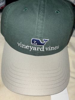 Vineyard Vines two-tone baseball cap, with the whale logo