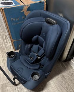 NEW! Maxi Cosi Pria All In One Car Seat