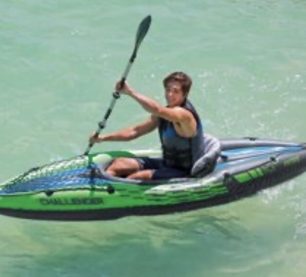 Single ride kayak inflatable