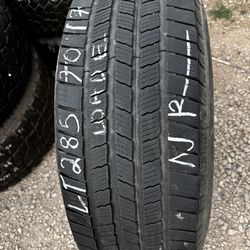 (1) MICHELIN DEFENDER LT 285/70/17