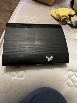 PlayStation Super Slim 