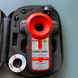 Black & Decker BDL100S Bullseye Laser Level and Stud Finder With Zip Case Tested & Working