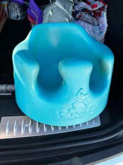 Jumbo seat with tray