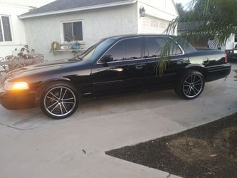 2011 Ford crown Victoria police interceptor (Panther edition)flex fuel