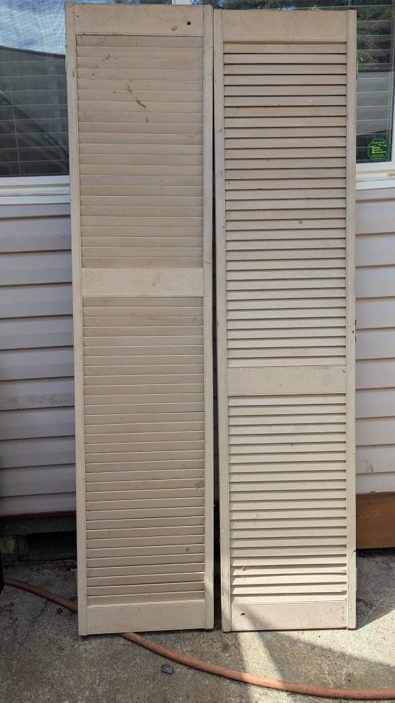 Louvered Doors