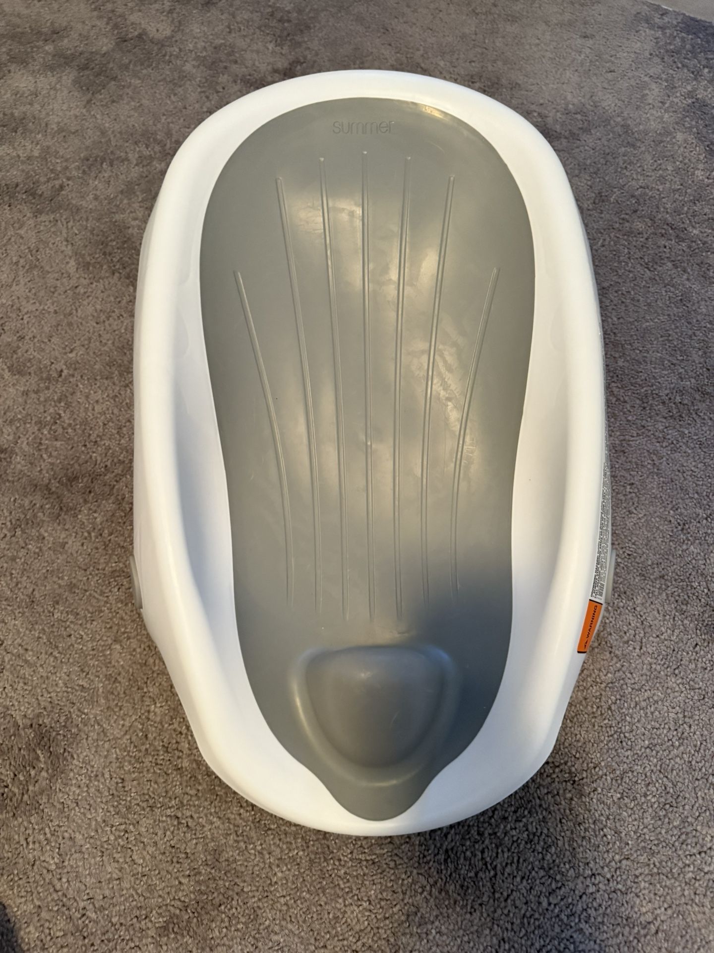 Summer Infant Baby Bathtub – Excellent Condition