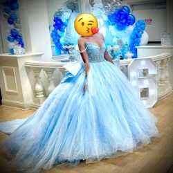 Blue Quinceanera/ Ball Gown/ Sweet 16 Dress Size 3