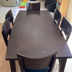 Green River Wood Dinning Table set