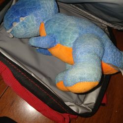 Jurassic World Bag And Dinosaur Plush 