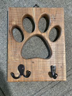 Leash Holder