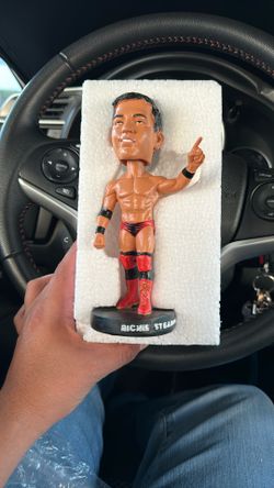 Wrestler Steamboat Bobblehead