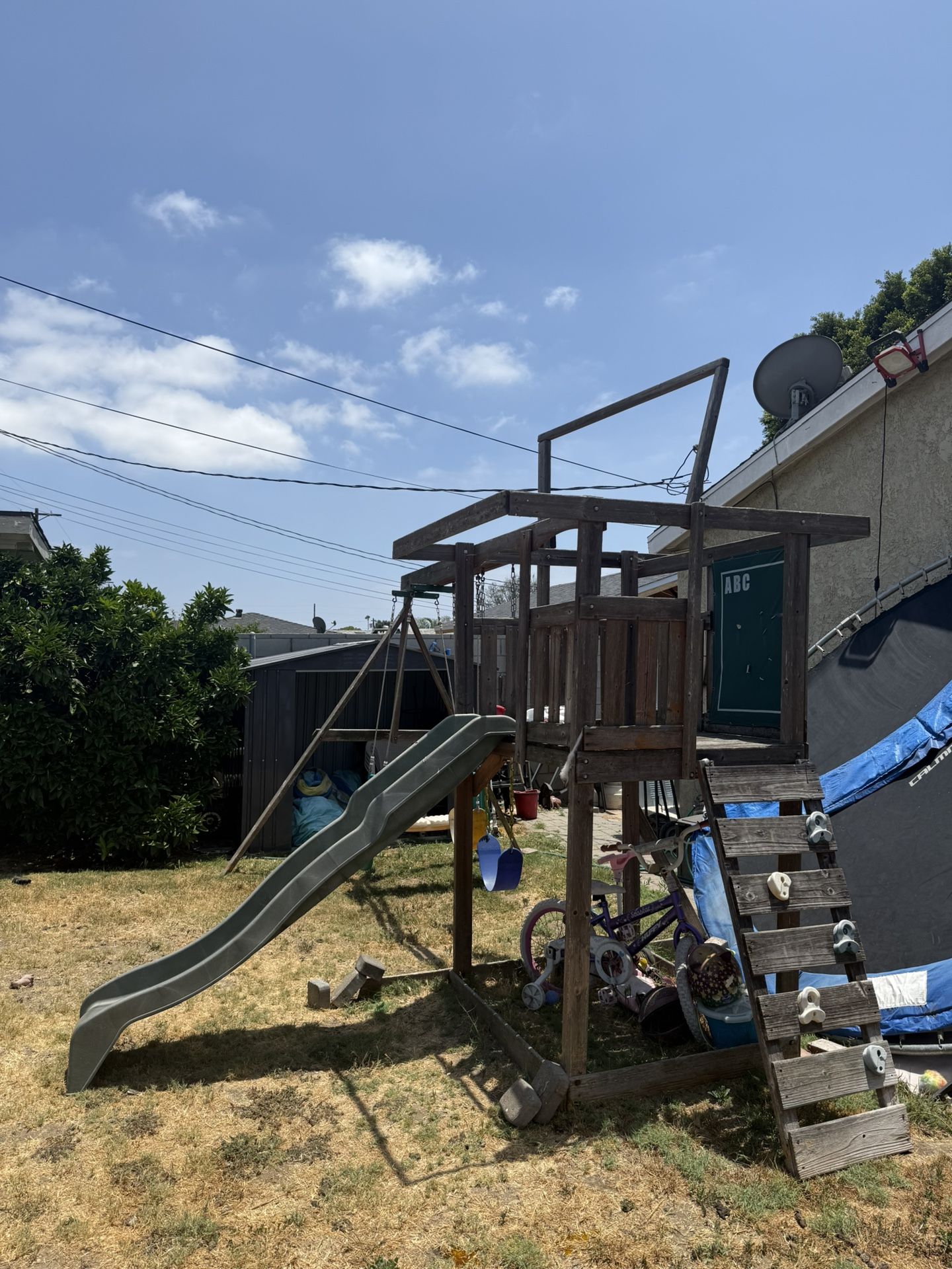 Free Swing Set
