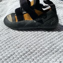 Kids Boreal Crux Climbing Shoes 