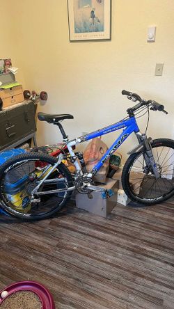 Kona full suspension mountain bike