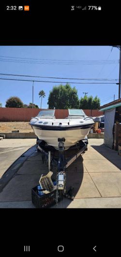 2004 Crownline Pleasure 206BR