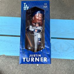 Justin Turner Bobblehead 