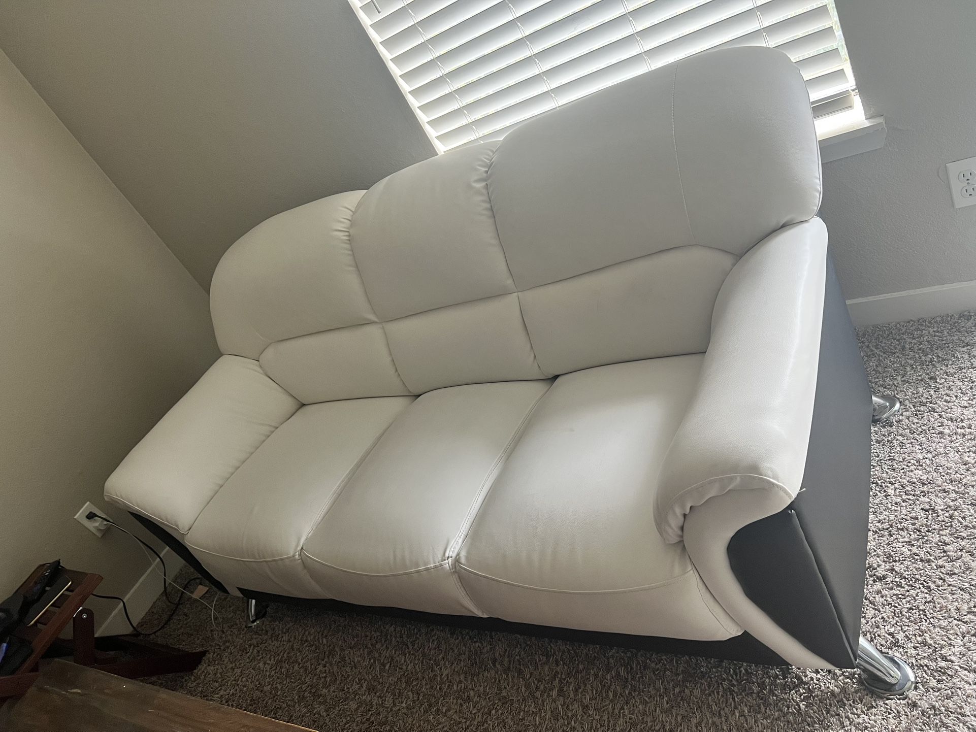 2 Couches for Sale in WA OfferUp