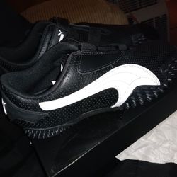 Brand New Puma Tennis Shoes