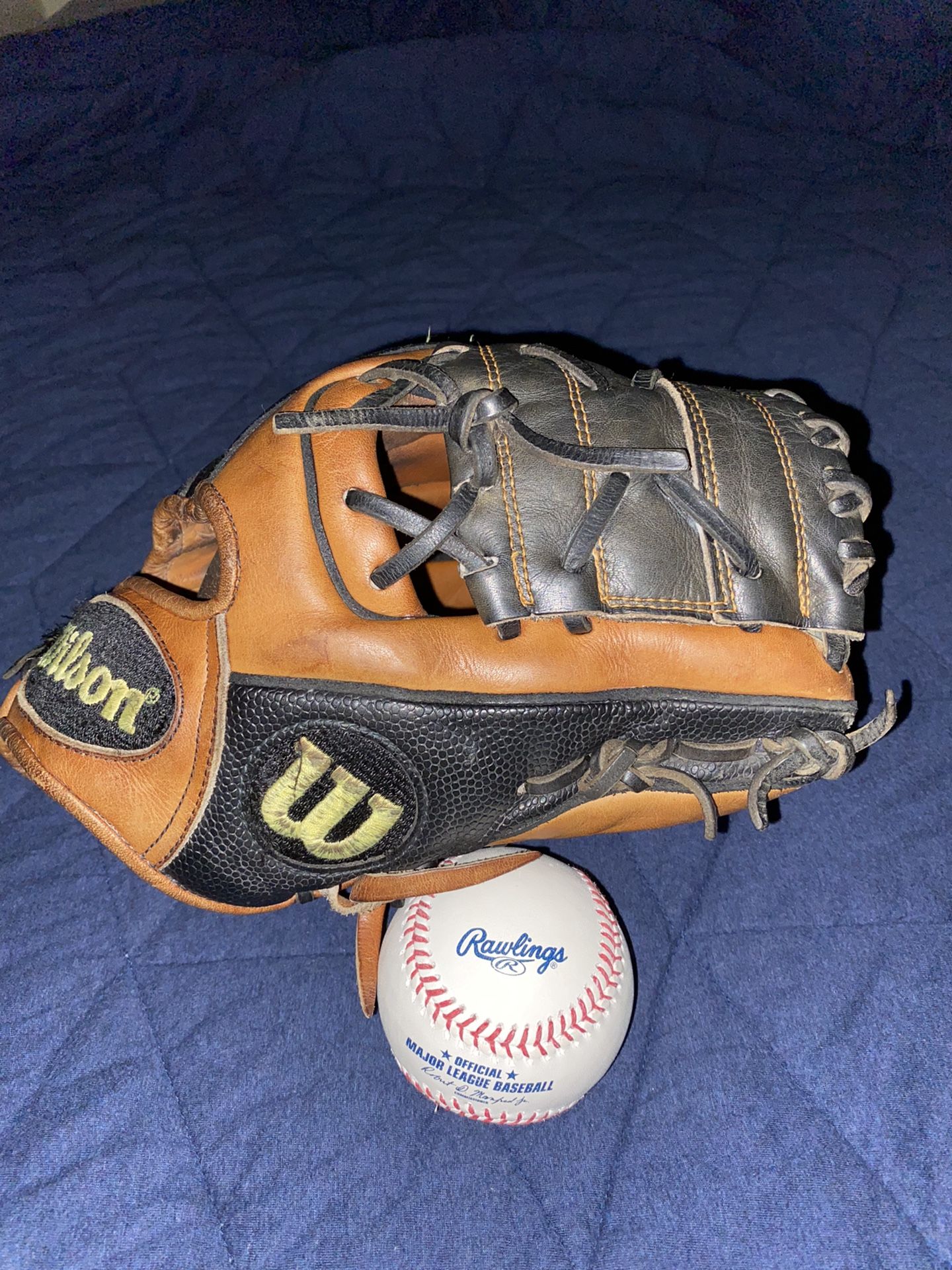 VERY RARE Wilson A2000 X2 11 Inch Excellent Condition 