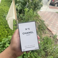 Chanel N 5 Perfume And Hair Mist Original for Sale in Whittier, CA - OfferUp