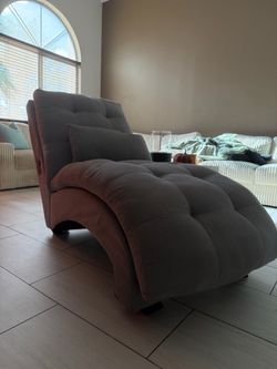 Lounge Chair